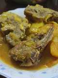Espinazo con patatas al horno