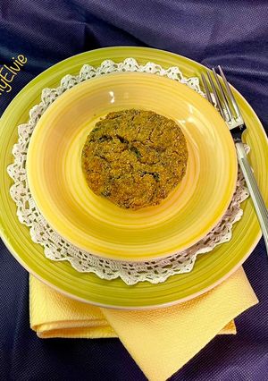 Foto di Burger vegetali con cuore di cotto e formaggio (svuotafrigo)