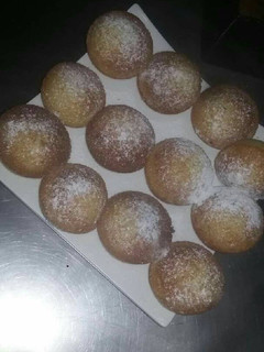 Una foto de Muffins de banana y nuez😍