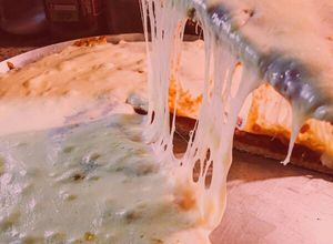 Una foto de Pizza de masa con menos harina blanca