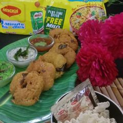 A picture of Maggie Medu Vada.