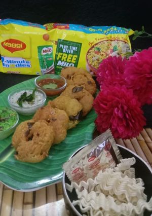 A picture of Maggie Medu Vada.