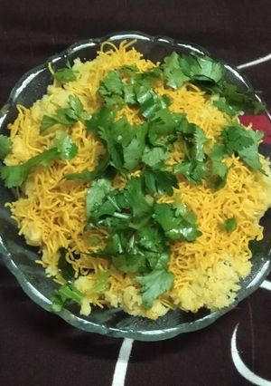 સેવ ખમણી (Sev Khamani Recipe In Gujarati) રેસીપી મુખ્ય ફોટો