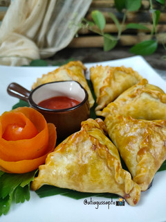 Foto resep Kibinai (Lithuanian Meat Pies) (661)