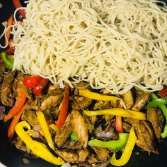 Chicken stir fry pasta A picture of Chicken stir fry pasta.