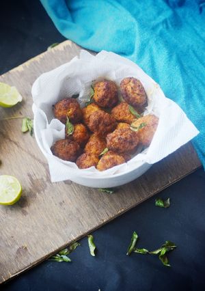 A picture of Prawns kebab.