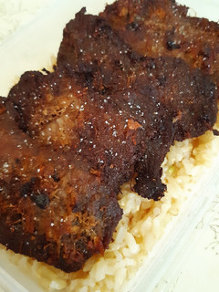 A picture of Indonesian Beef Jerky / Dendeng Padang.