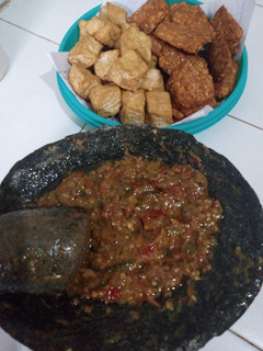 Foto resep Sambel Trasi Nikmat,😋😋👌