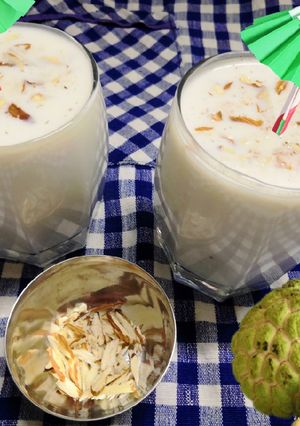 A picture of Custard Apple Shake.