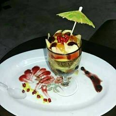 A picture of Fruit Trifle.