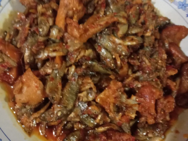 Cara Mudah Membuat Resep Sambal goreng baby ikan yang Menggugah Selera Anti Ribet, Bikin Ngiler
