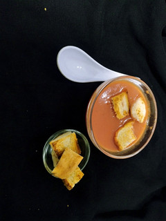 ટોમેટો સૂપ (Tomato Soup Recipe in Gujarati) રેસીપી મુખ્ય ફોટો