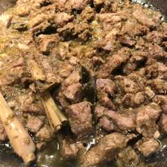 A picture of SaksangSpicy Green Pork.