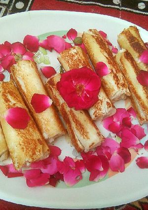 A picture of 🎉coconut rolls 🎉.