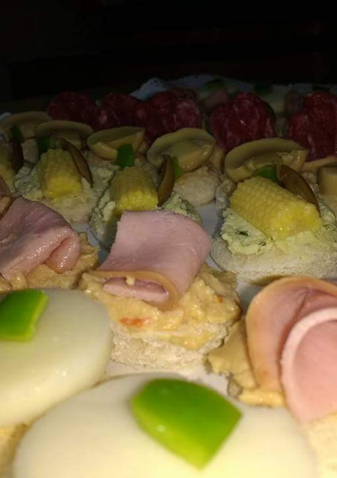Una foto de Canapés fáciles y baratos