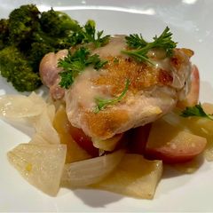 Roasted Chicken Thighs with Honey Mustard and Apples A picture of Roasted Chicken Thighs with Honey Mustard and Apples.