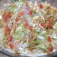 A picture of Dahi bhale.