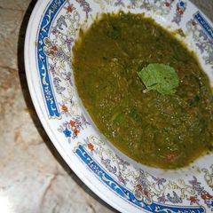 A picture of Hari Chutney.