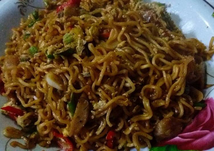 Resep Mie Goreng Simple Anti Gagal