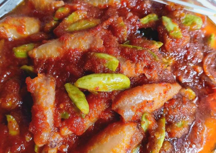 Sambal cumi asin pete