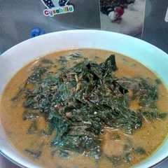 รูปของ Sayur Kari Daun Singkong
