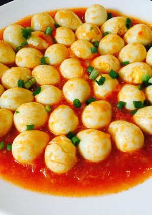 Hình của món Trứng cút sốt chua ngọt.