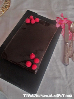 Una foto de Tarta de chocolate y frambuesas