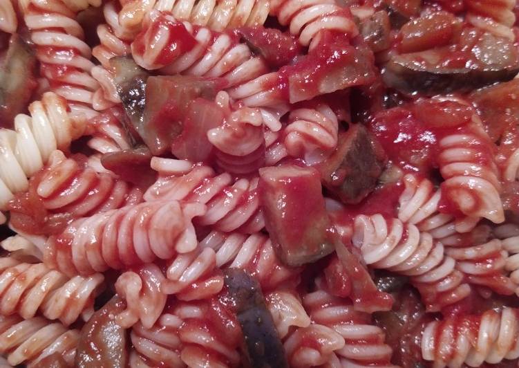 Step-by-Step Guide to Make Perfect Fusilli con sugo di melanzane e alici