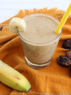 A picture of Banana date shake.