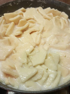 A picture of Rolled Dumplings.