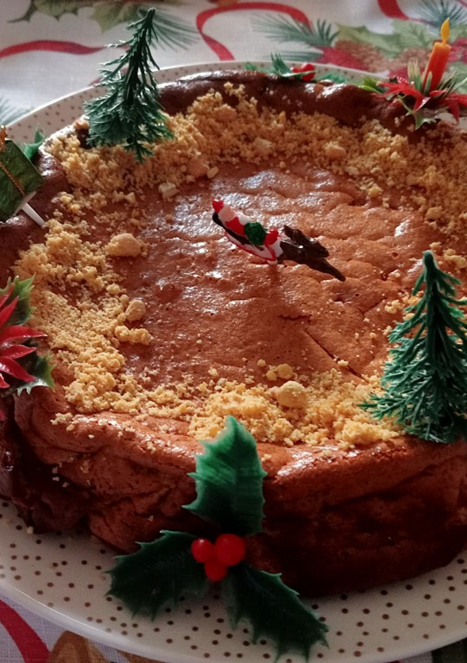 Una foto de Tarta de turrón y queso