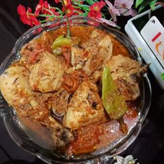 A picture of Koyla chicken karahi.