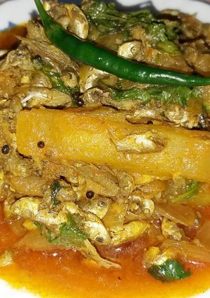 চুনো মাছের টক রেসিপির প্রধান ছবি