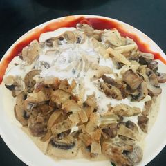 A picture of Mushroom Cream.
