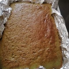 A picture of Pandan Cake.