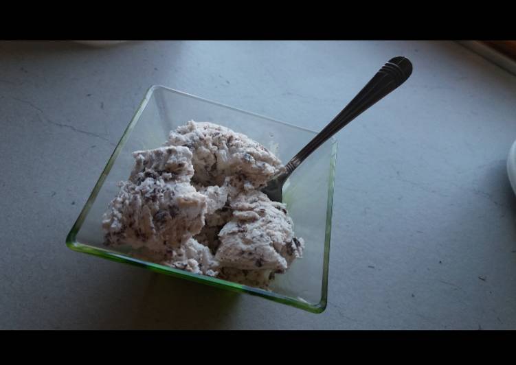 Gelato alla stracciatella