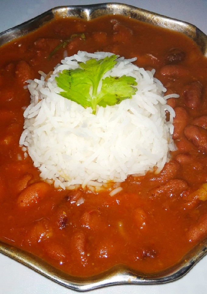 A picture of Simple Rajma Chaval.