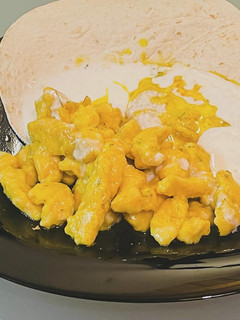A picture of Chicken Breast with Almonds.