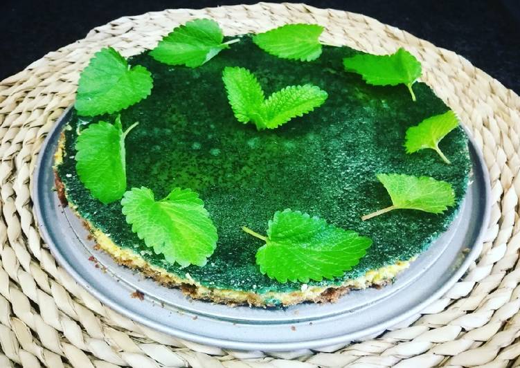 Tarta "rey"de limón con glaseo de estevia
