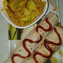 A picture of Vegetable khichdi roll.