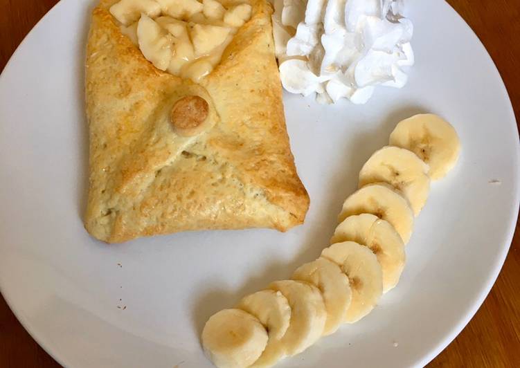 Recipe of Quick Vanilla Custard Pie Envelopes