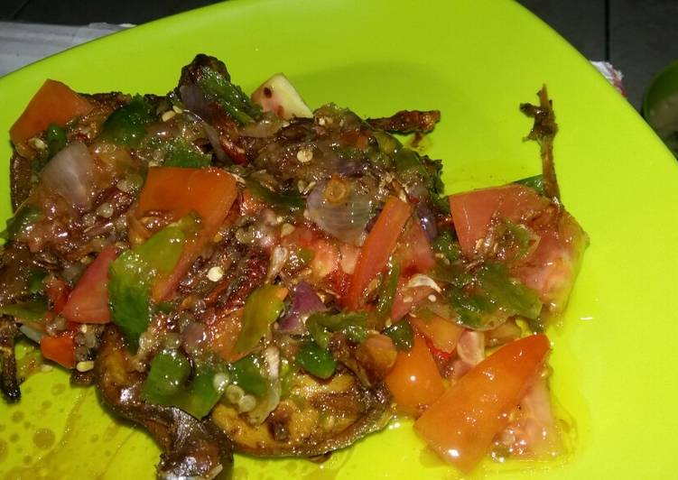 Bagaimana Menyiapkan Pecak burung puyuh, Menggugah Selera