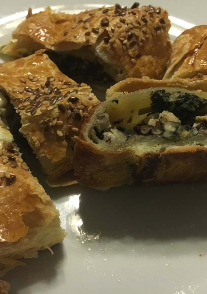 Una foto de Strudel espinaca, ricotta y nuez