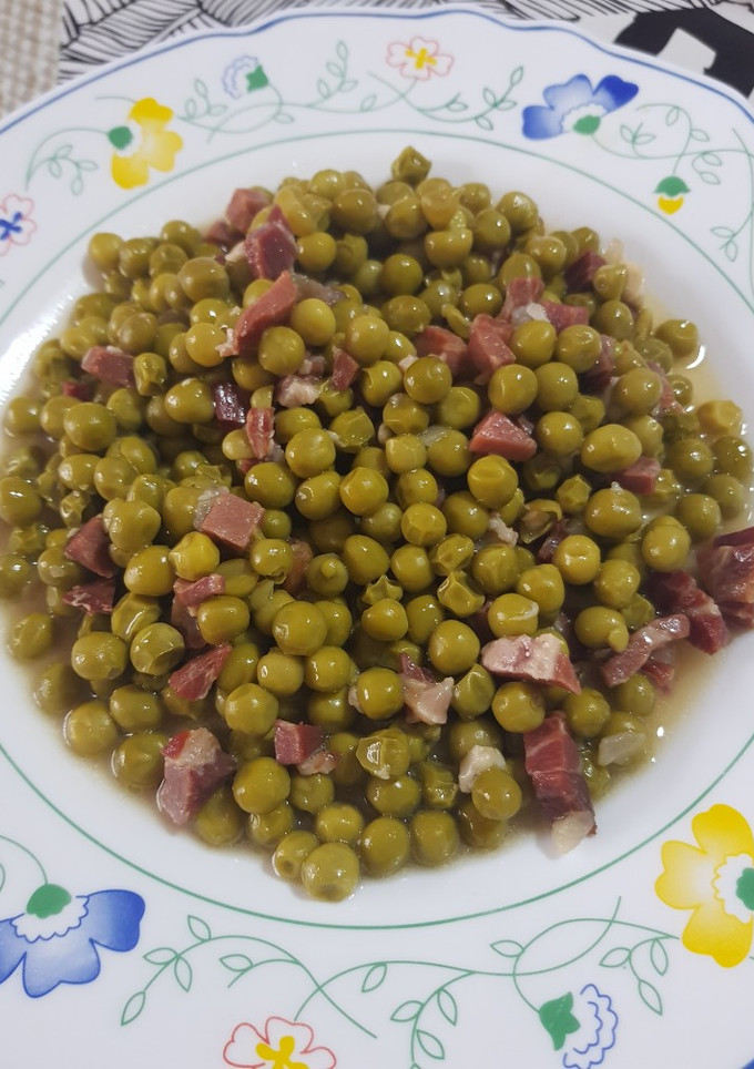 Una foto de Guisantes con jamón (En olla express)