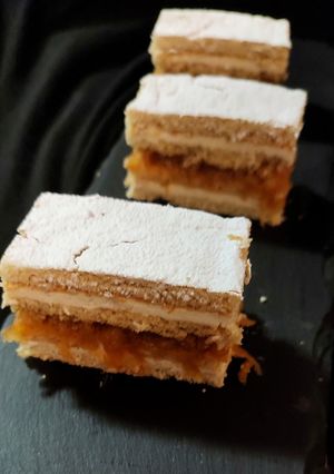 Mézes - almás krémes recept fotója