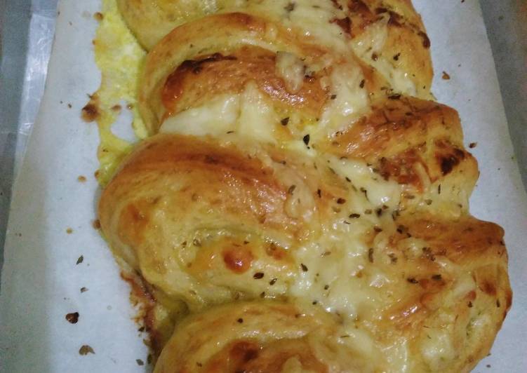 Resep Garlic cheese pullapart yang mudah