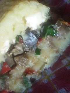 Una foto de Pastel de papas con relleno de berenjenas
