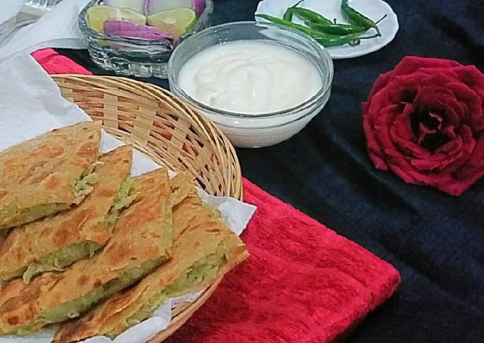 Stuffed paneer paratha