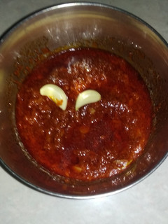 લસણની ચટણી (Garlic Chutney Recipe in Gujarati) રેસીપી મુખ્ય ફોટો