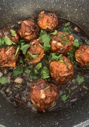 A picture of Cabbage Manchurian.